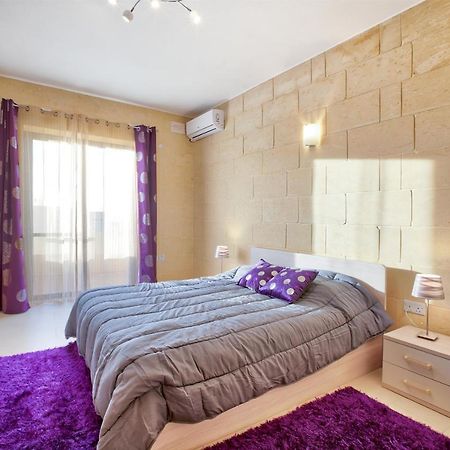 Summer Fields Penthouse With Amazing Views Apartment ซานนัต ภายนอก รูปภาพ
