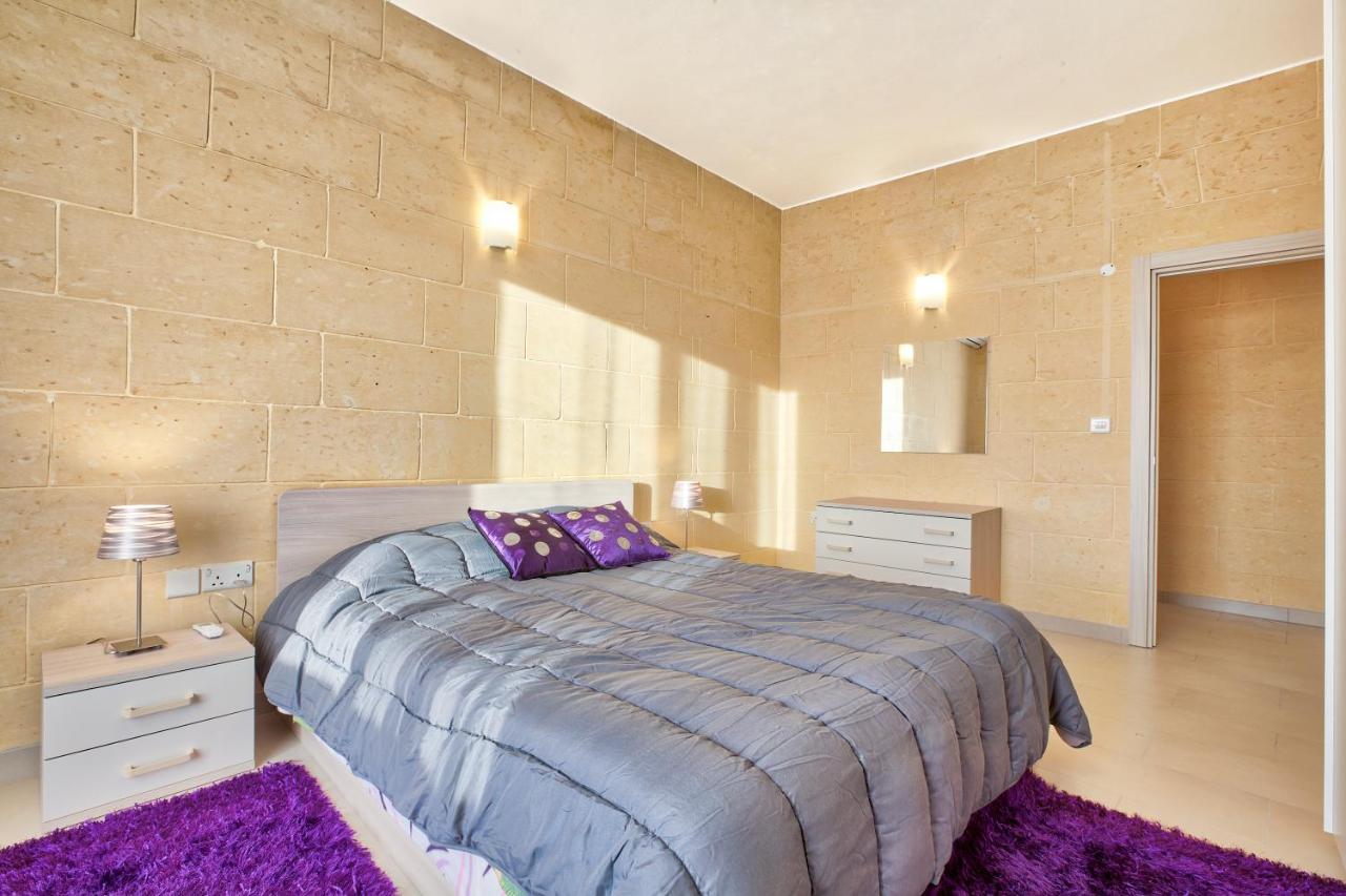 Summer Fields Penthouse With Amazing Views Apartment ซานนัต ภายนอก รูปภาพ